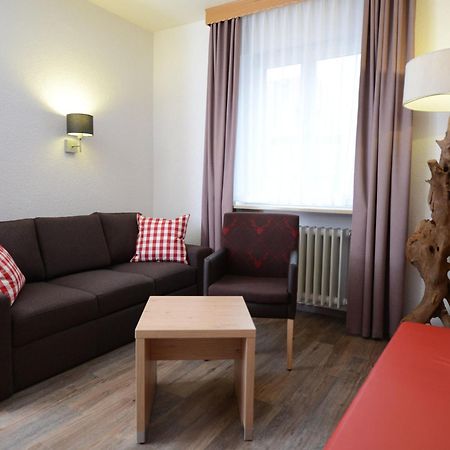 Land-Gut Hotel Zum Loewen Garni Marktheidenfeld Szoba fotó