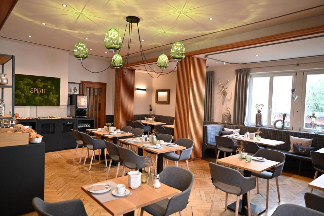 Land-Gut Hotel Zum Loewen Garni Marktheidenfeld Kültér fotó