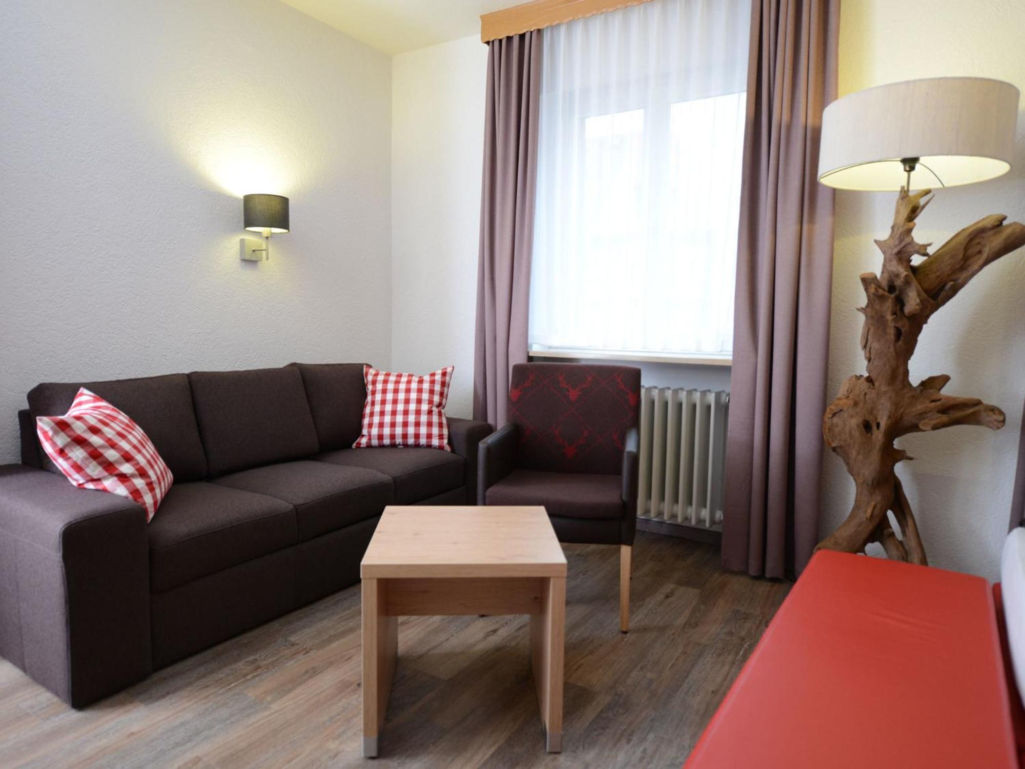Land-Gut Hotel Zum Loewen Garni Marktheidenfeld Szoba fotó