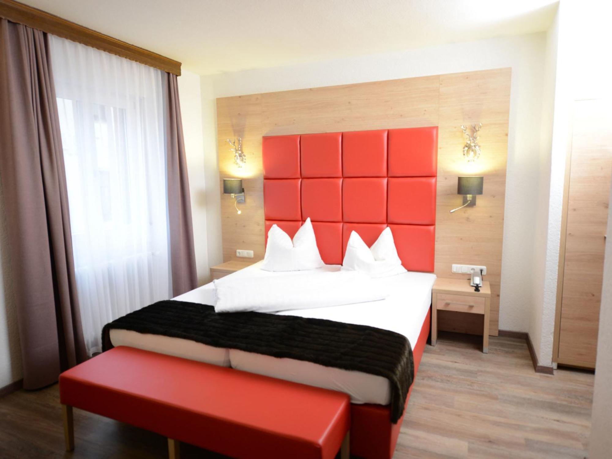 Land-Gut Hotel Zum Loewen Garni Marktheidenfeld Szoba fotó